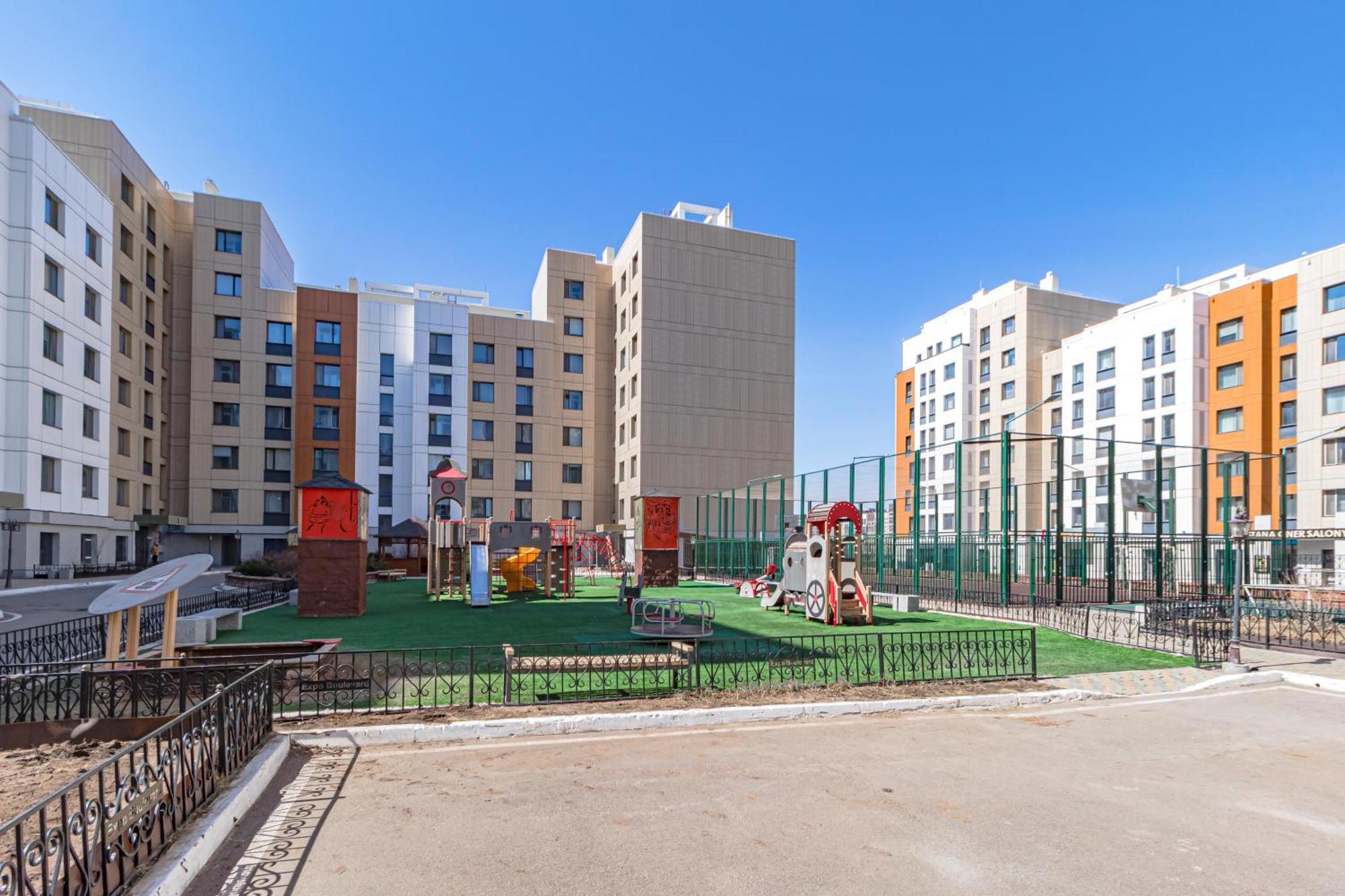 Просторная Квартира В Expo Boulevard Astana Exteriör bild